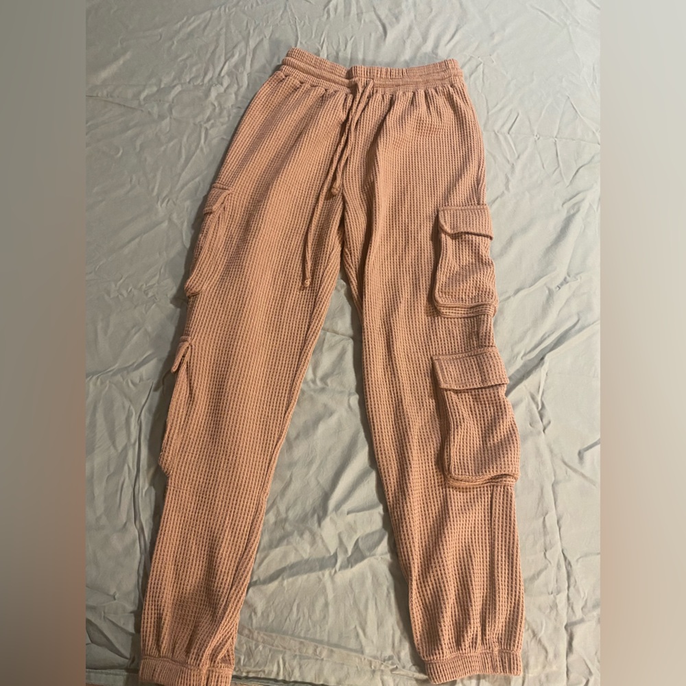Forever 21 cargo joggers size medium